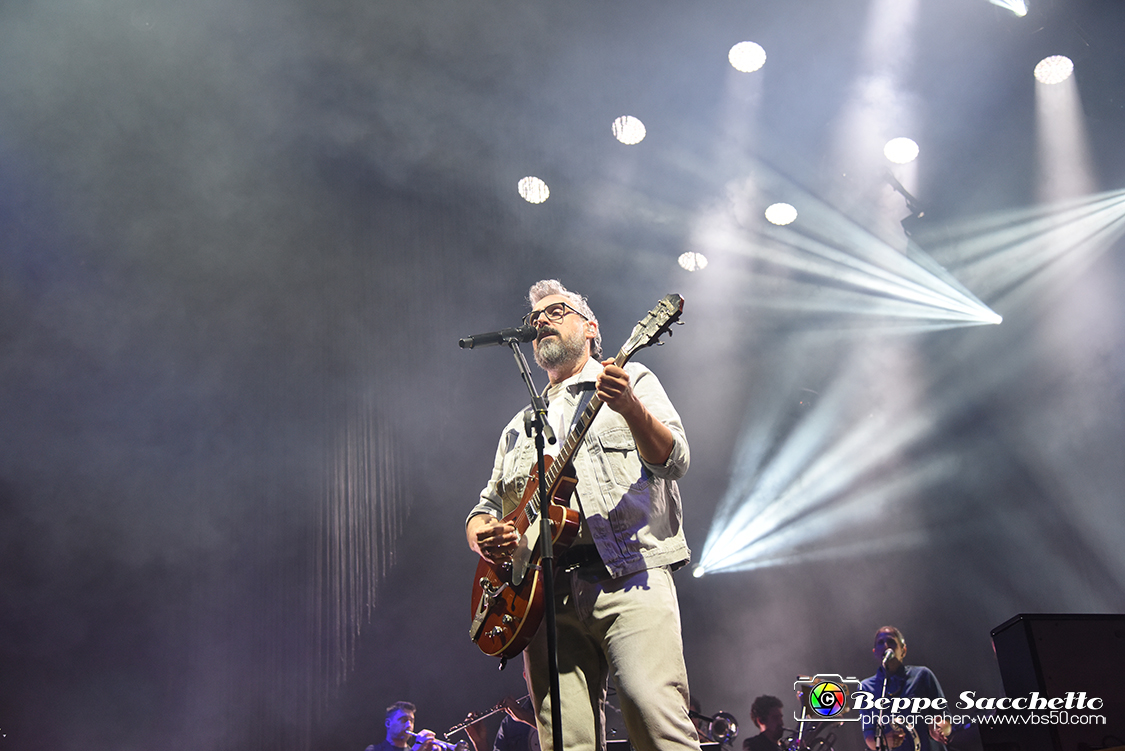 VBS_9374 - Concerto Brunori sas - Tour 2022.jpg